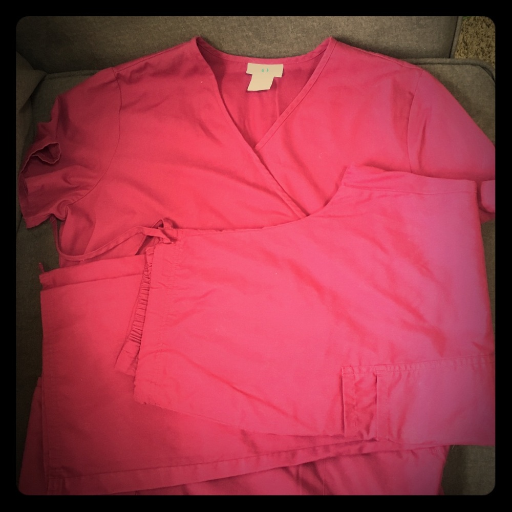 Scrubs brand scrub set